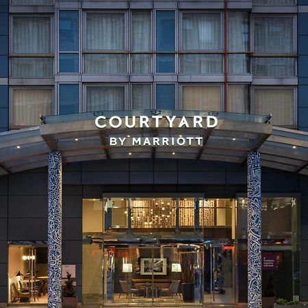 Courtyard By Marriott New York Manhattan / Soho Exterior foto