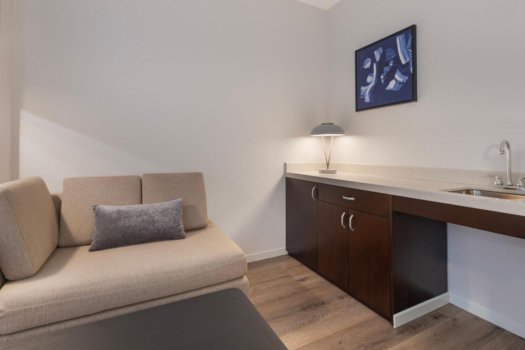 Courtyard By Marriott New York Manhattan / Soho Exterior foto