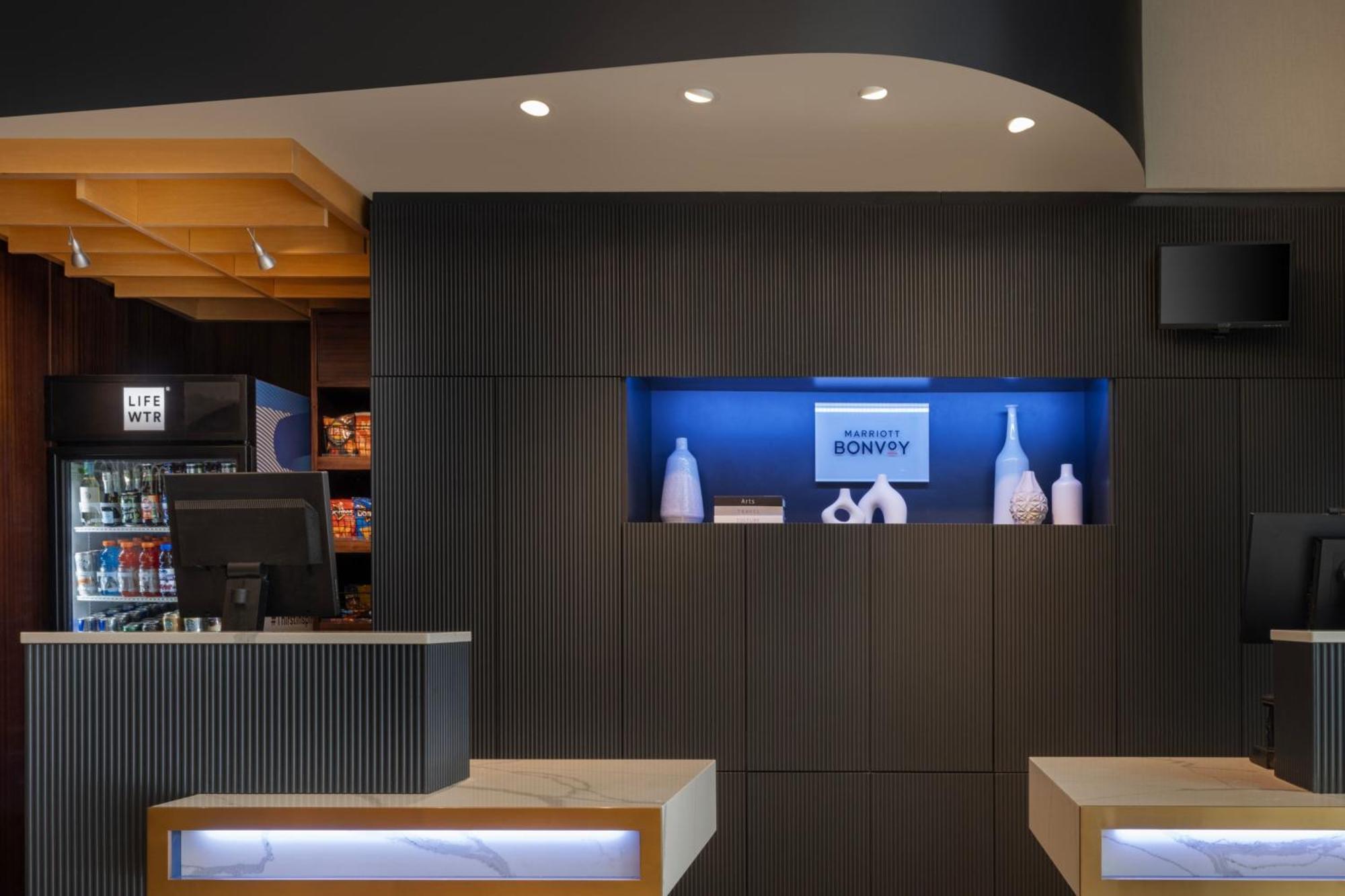 Courtyard By Marriott New York Manhattan / Soho Exterior foto